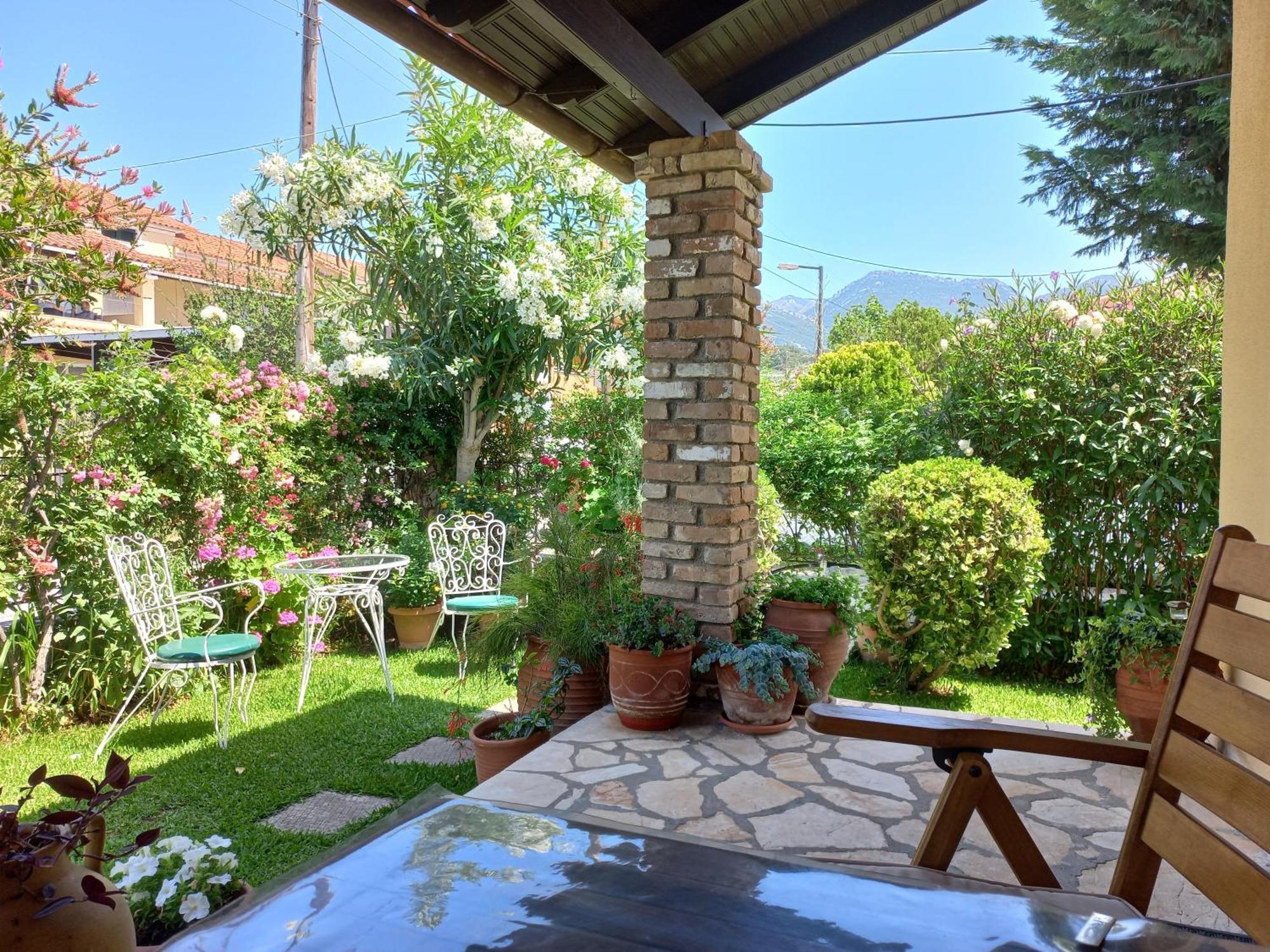 Villa Tina Country Beach Apartments Acharavi  Rum bild